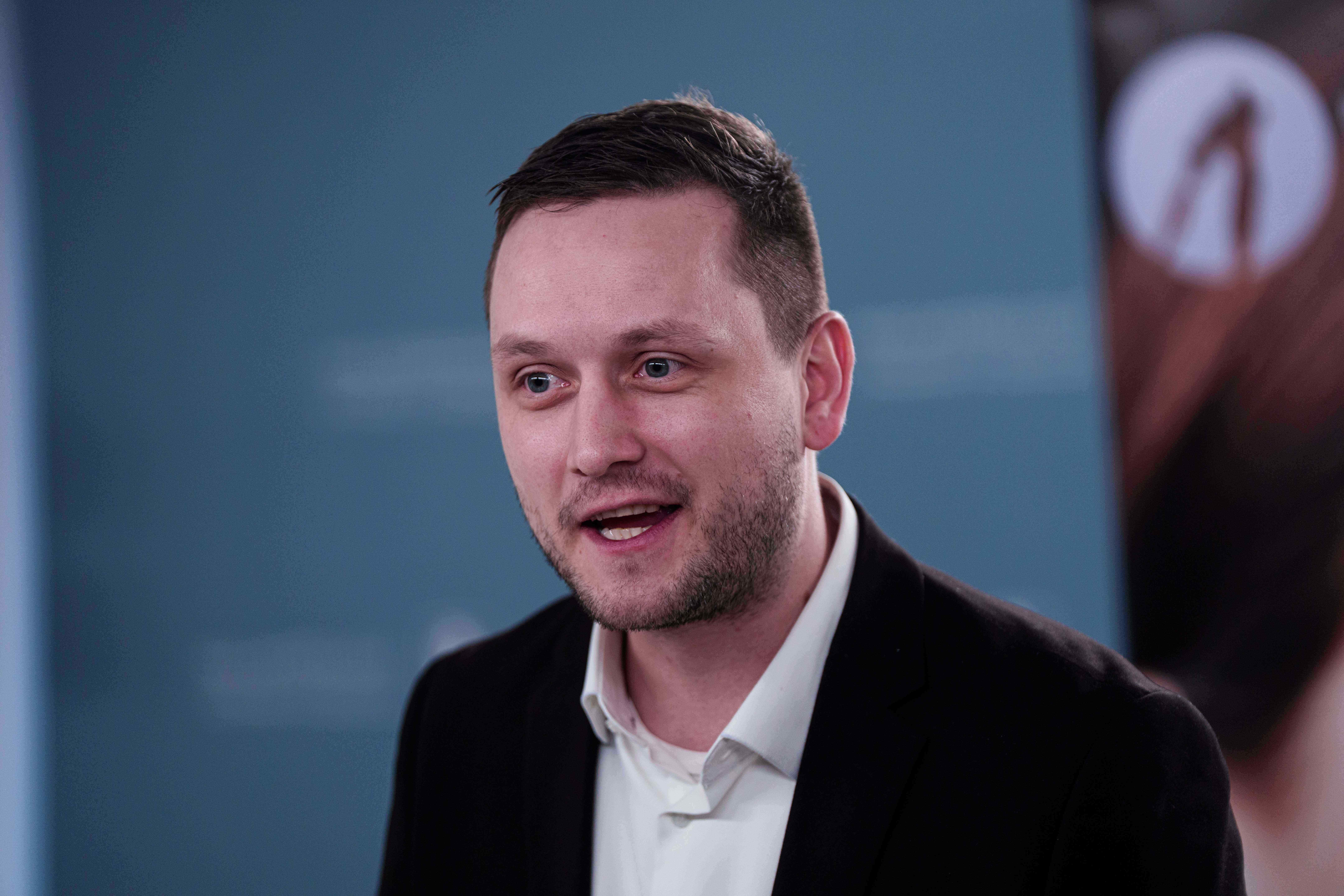 Primeiro-ministro da Groenlândia reage após Trump chamar a ilha de 'pedaço de gelo mal-administrado'